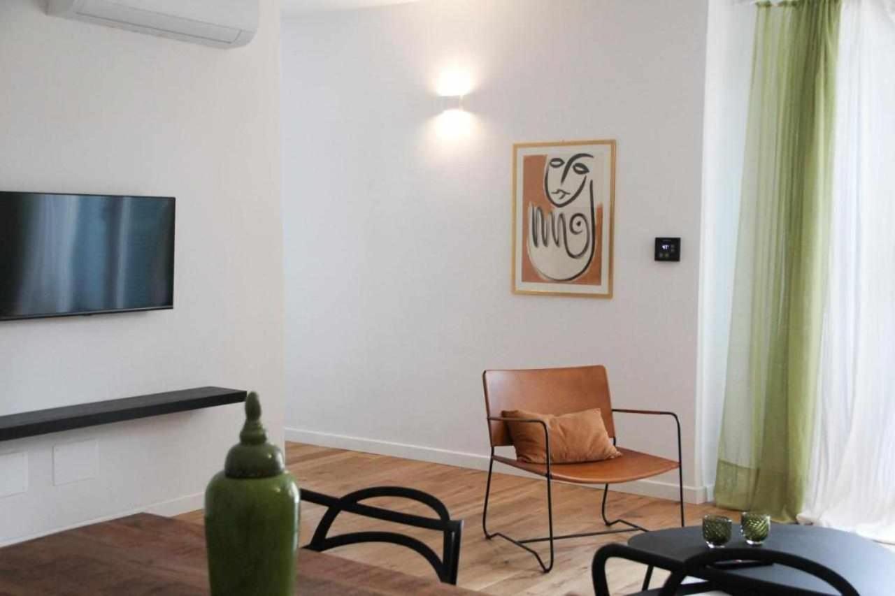 Waterfront Balcony I Grani 1 Resort Style Suite Livorno Buitenkant foto