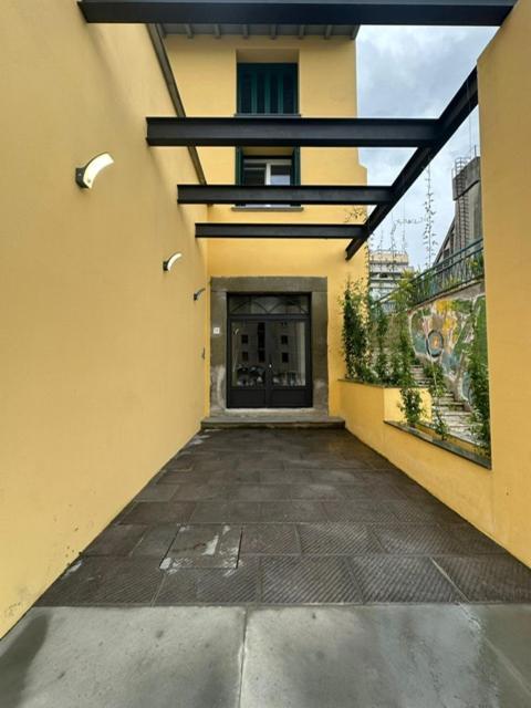Waterfront Balcony I Grani 1 Resort Style Suite Livorno Buitenkant foto